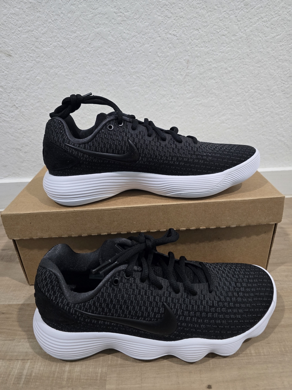 Nike Black Knit Huperdunk Running Sneakers with White Soles